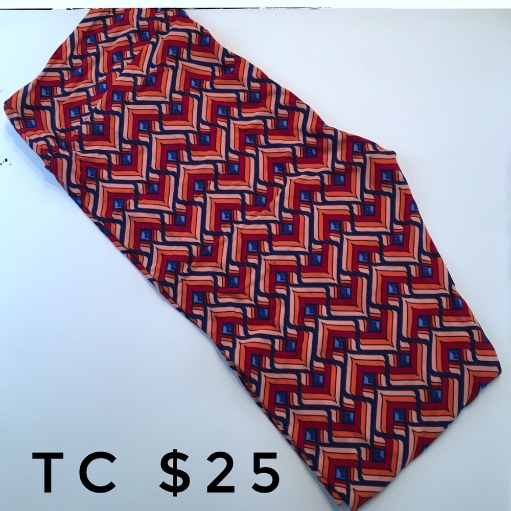 NWT TC LEGGINGS